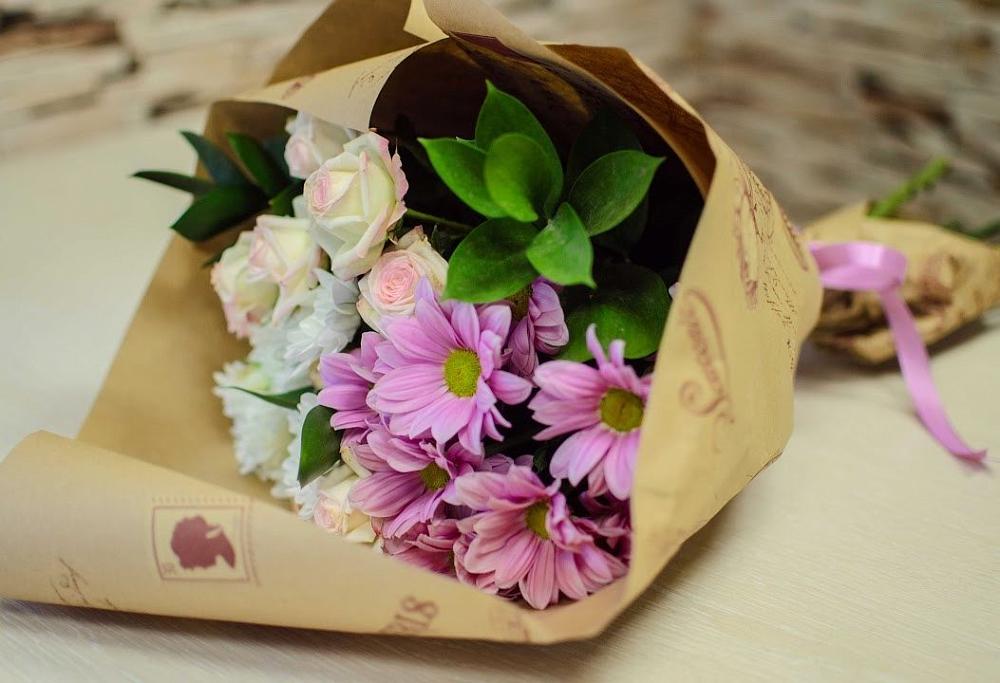 Букет цветов из: Розы и Хризантемы в Широчанке