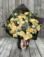 Букет цветов из:  Розы и Лизиантусы #REPLACE_PRED# Широчанке