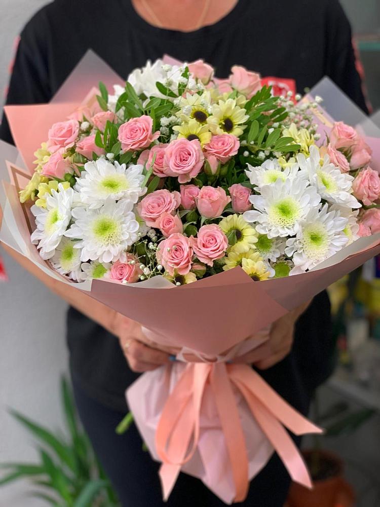 Букет цветов из: Розы и Хризантемы в Широчанке