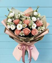 Букет цветов из:  Розы, Альстромерии и Лизиантусы в Широчанке