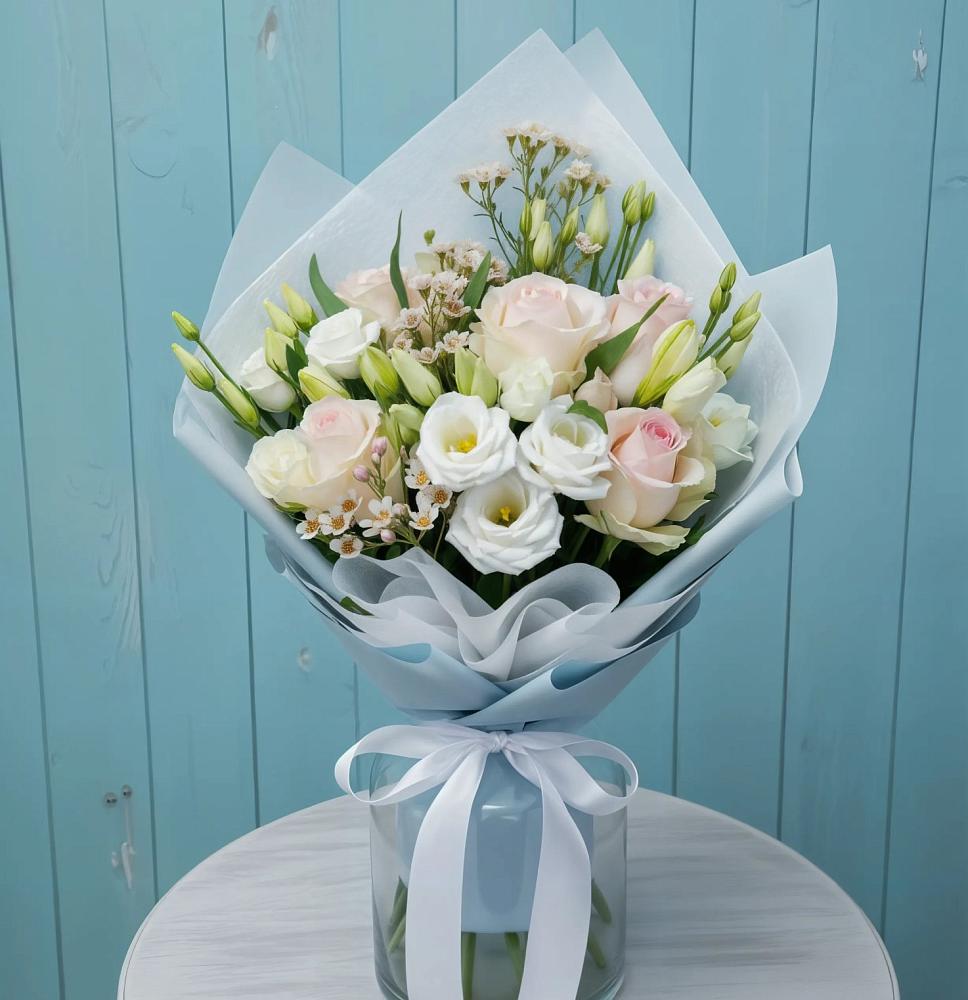 Букет цветов из: Розы и Лизиантусы в Широчанке