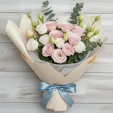 Букет цветов из:  Лизиантусы в Широчанке