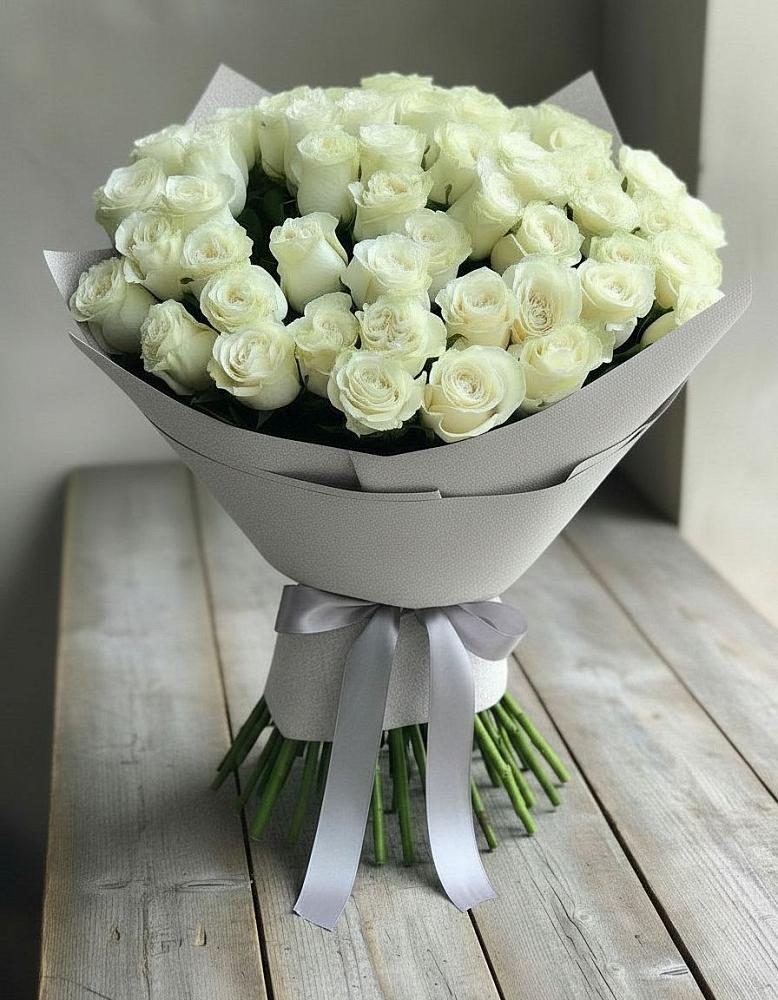 Букет 35 Белых роз в Широчанке