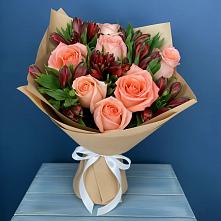 Букет цветов из:  Розы и Альстромерии #REPLACE_PRED# Широчанке