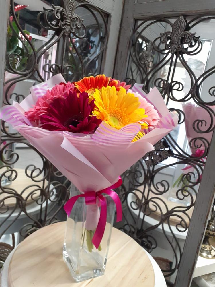 Букет цветов из: Герберы в Широчанке