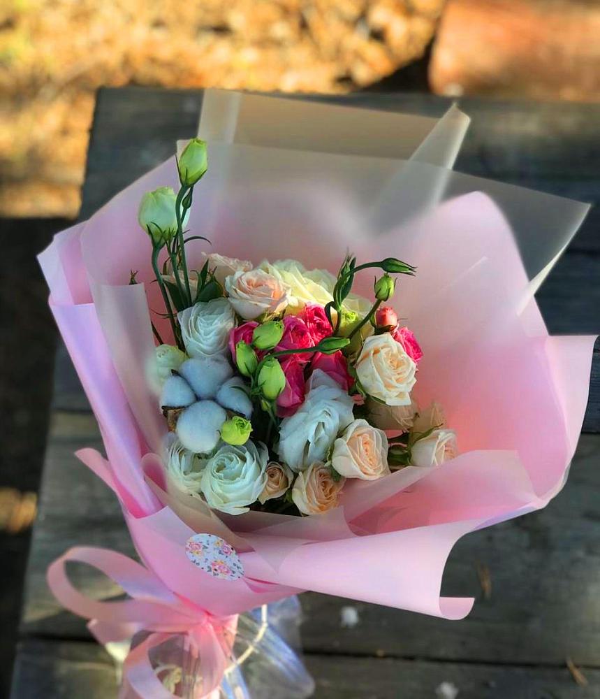 Букет цветов из: Розы и Лизиантусы в Широчанке