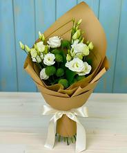 Букет цветов из:  Хризантемы и Лизиантусы в Широчанке