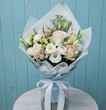 Букет цветов из:  Розы и Лизиантусы в Широчанке