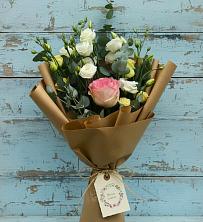 Букет цветов из:  Розы и Лизиантусы в Широчанке